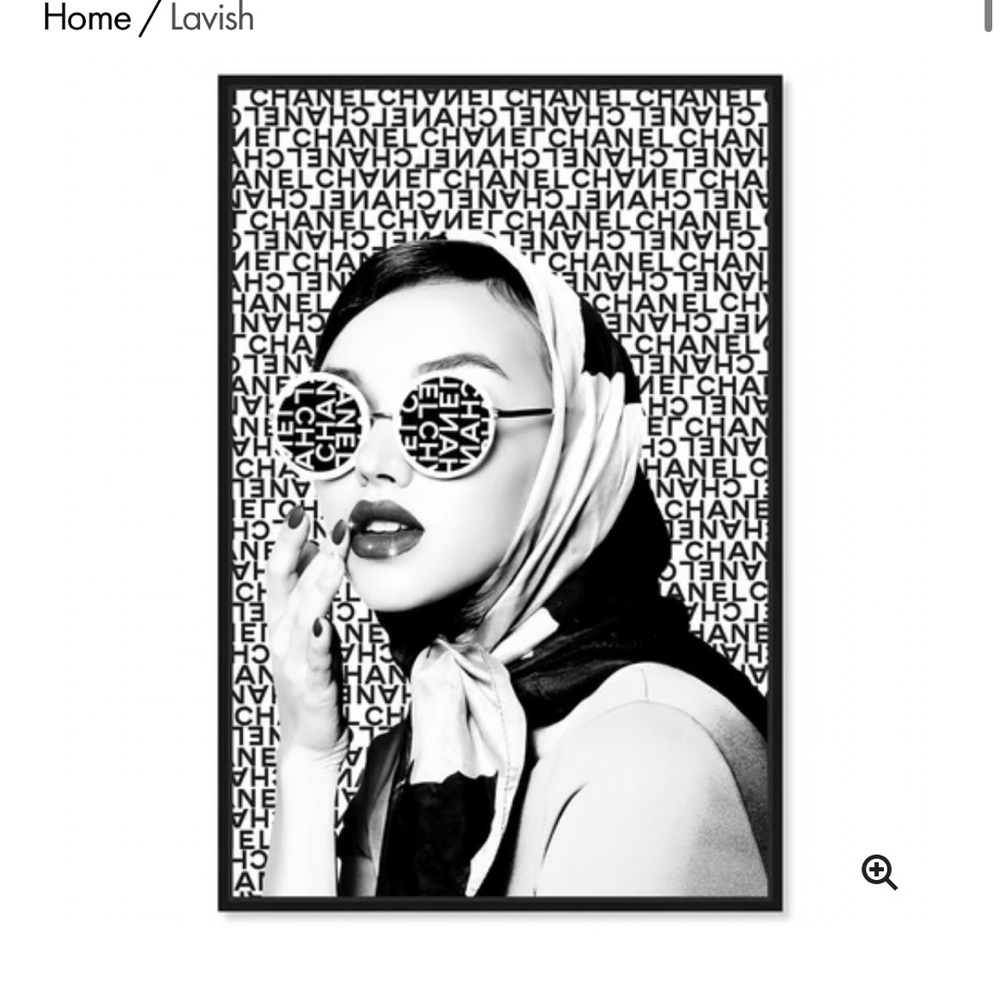 Oliver Gal Black and White Fashion Art Poster